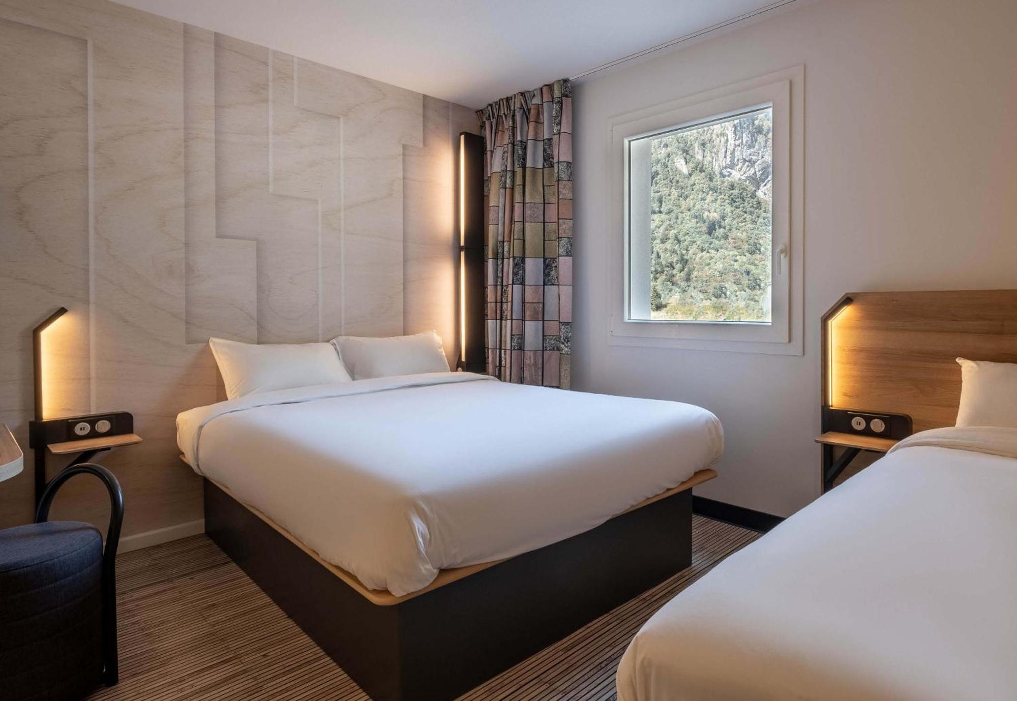 B&B Hotel Cluses Sud Eksteriør billede